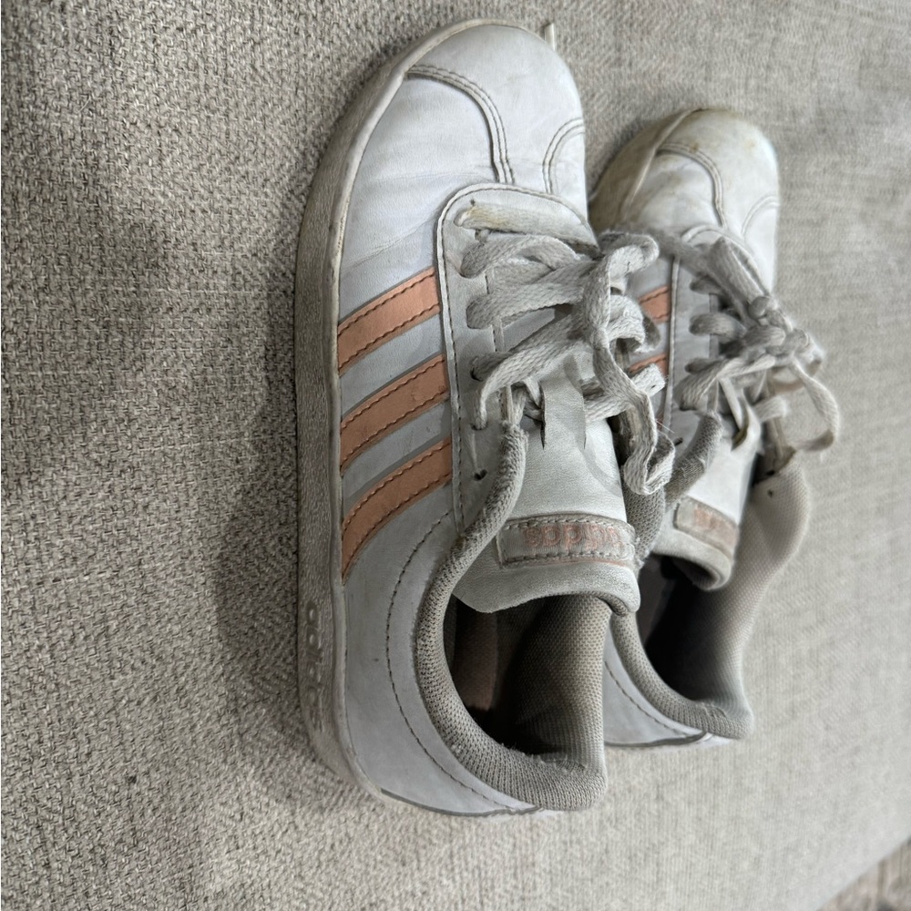 Girls adidas